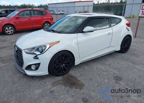 2016 Hyundai Veloster Turbo z USA, uszkodzony, nr VIN KMHTC6AE4GU269912